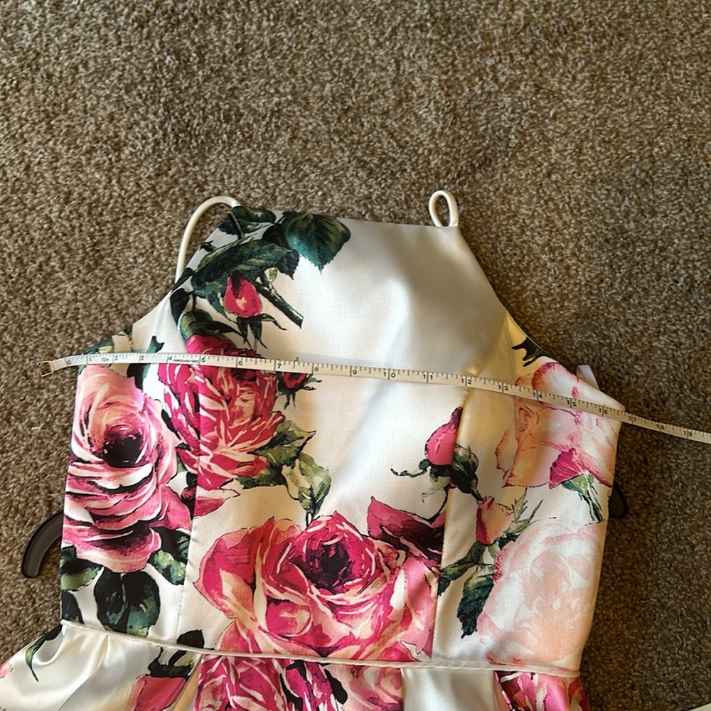 Betsy Adam white with pink flowers gown - Picture 13 of 13